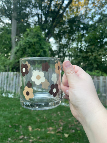 Daisy (brown shades) Mug